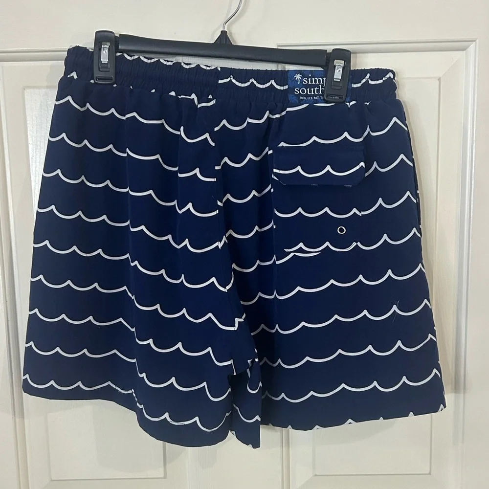 Simply Southern Swim Trunks Men's Large Blue Drawstring Mesh Lined 5” Inseam - Picture 3 of 9